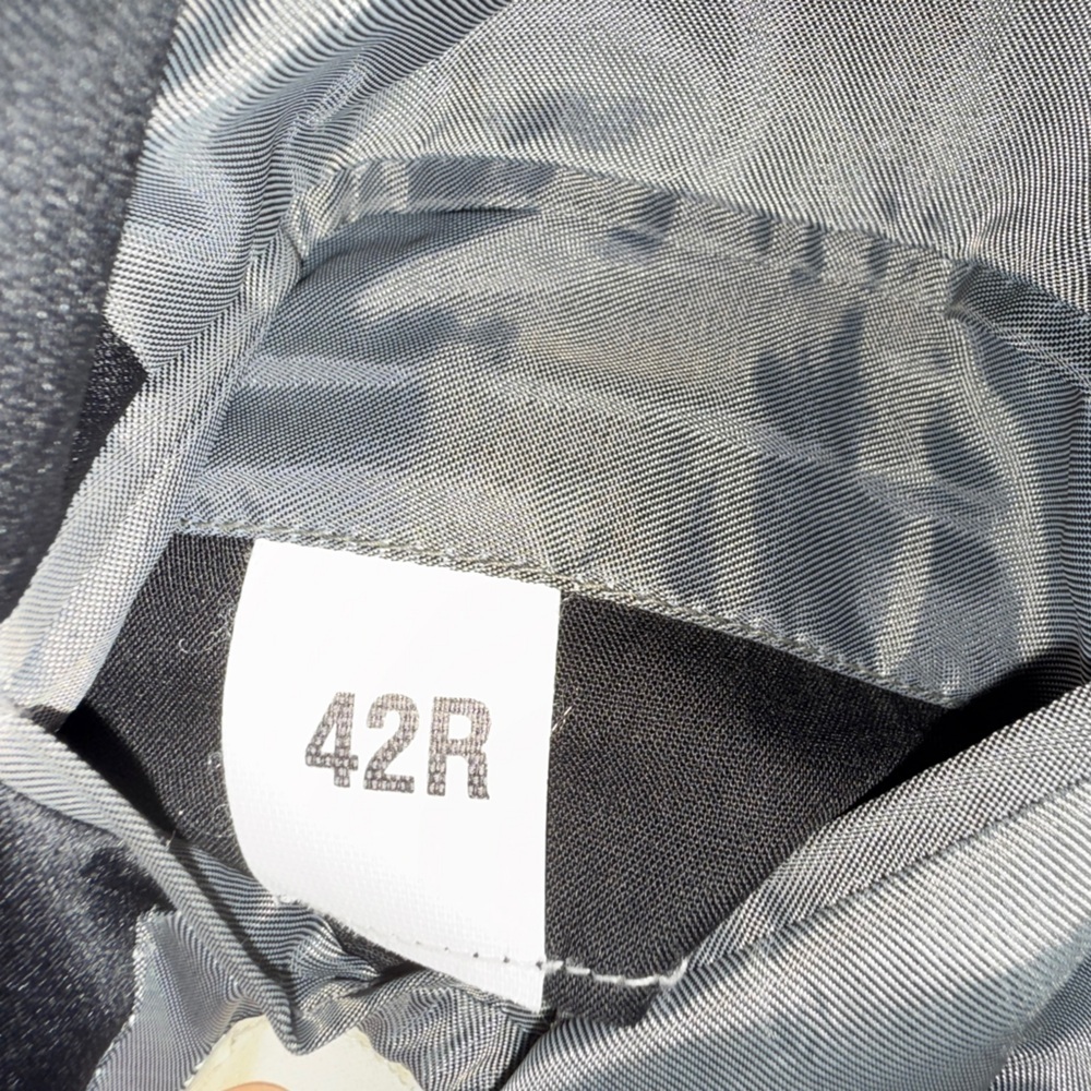 Gingiss Custom Collection Men’s Black Tuxedo Jacket 42R Satin Lapel - Picture 10 of 13